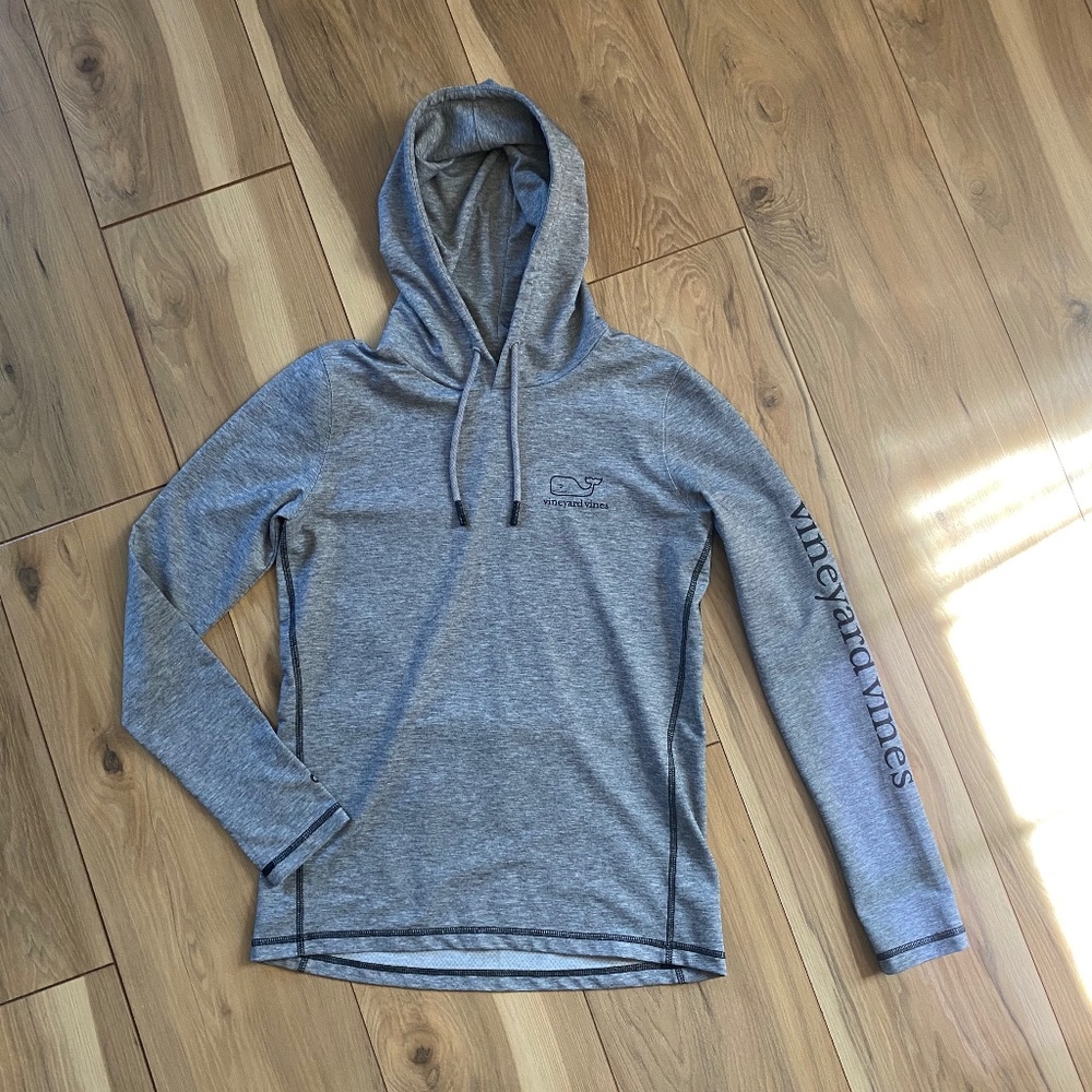 Vineyard Vines Long Sleeve Whale Performance Hoodie - Picture 2 of 10